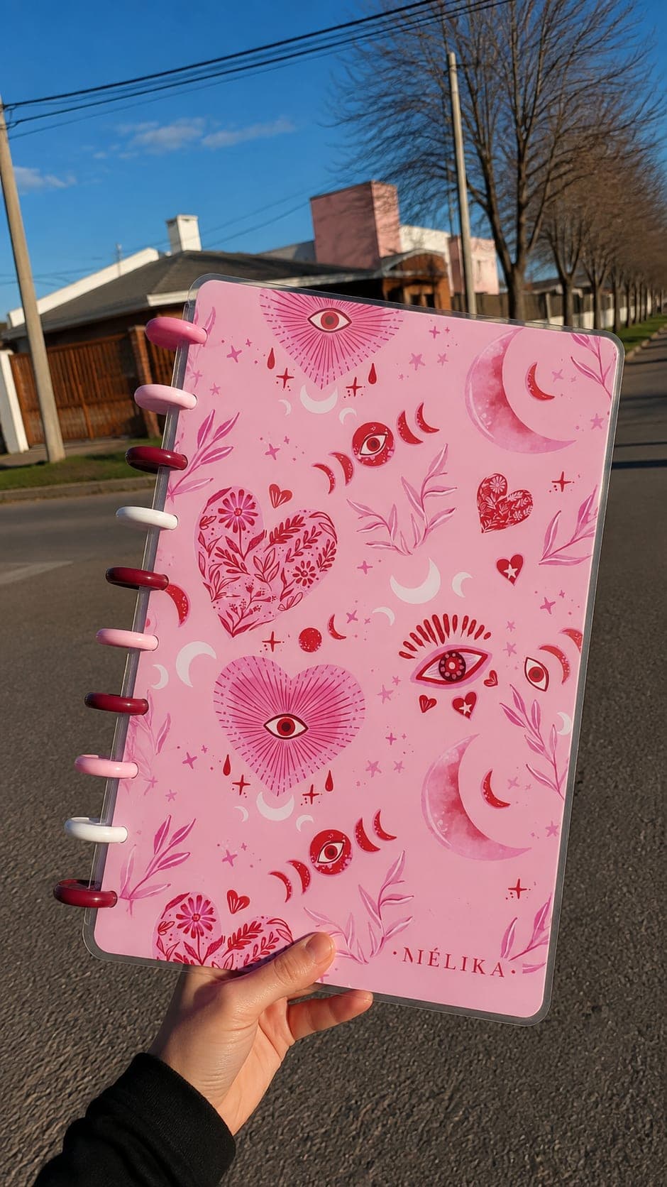 Cuaderno A4 Amuleto